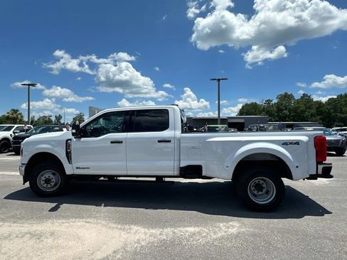 Certified 2024 Ford F350 XLT image 11