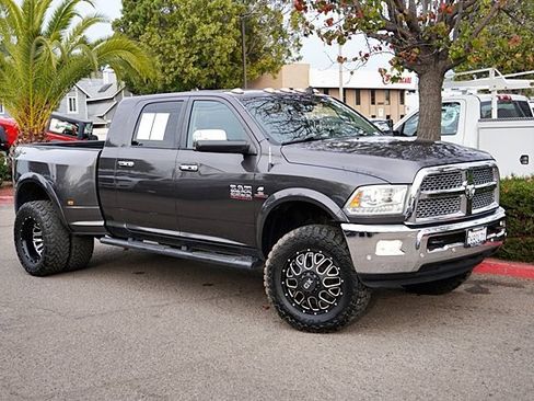 Used 2016 RAM 3500 Laramie image 3
