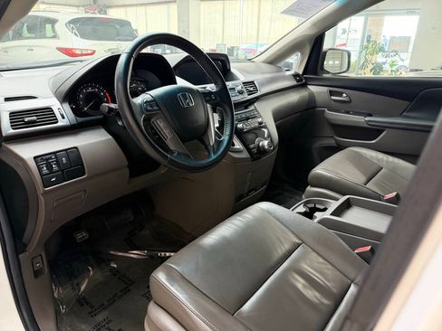 Used 2013 Honda Odyssey EX-L image 18
