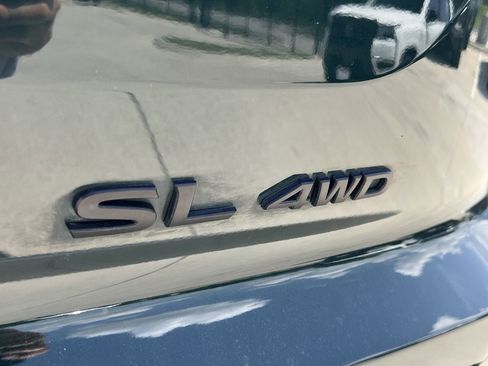 Certified 2024 Nissan Pathfinder SL w/ Black Appearance Package image 5