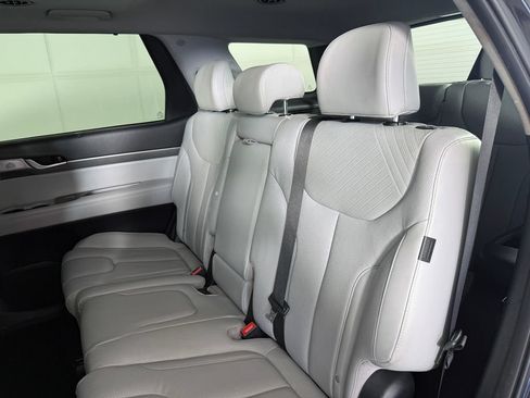 Used 2024 Hyundai Palisade SEL FWD image 37