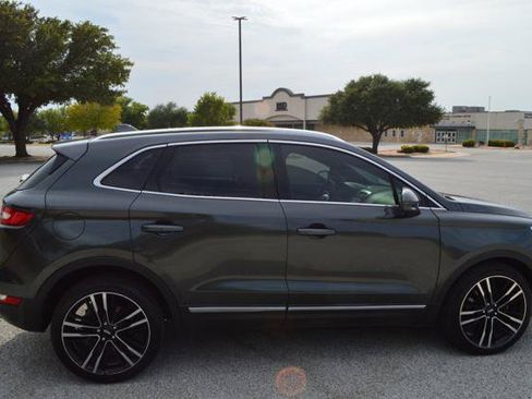 Used 2017 Lincoln MKC Reserve AWD/4WD image 7