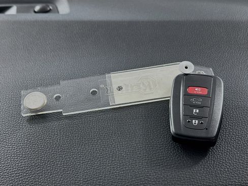 Used 2023 Toyota RAV4 XSE image 33