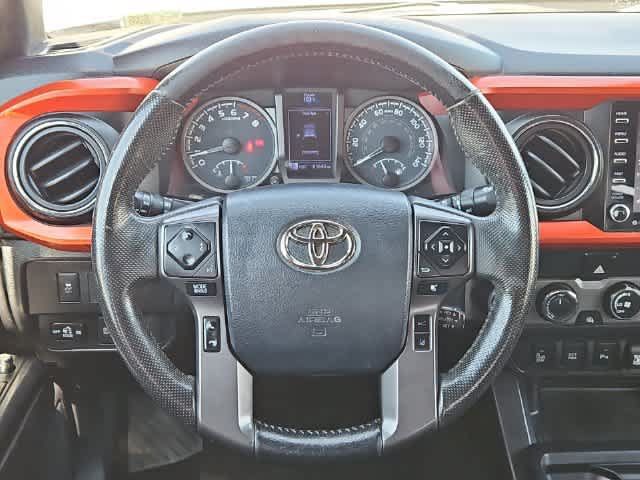 Used 2020 Toyota Tacoma TRD Sport w/ Technology Package AWD/4WD image 20