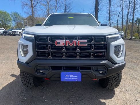 Used 2024 GMC Canyon AT4X w/ AT4X AEV Edition AWD/4WD image 2