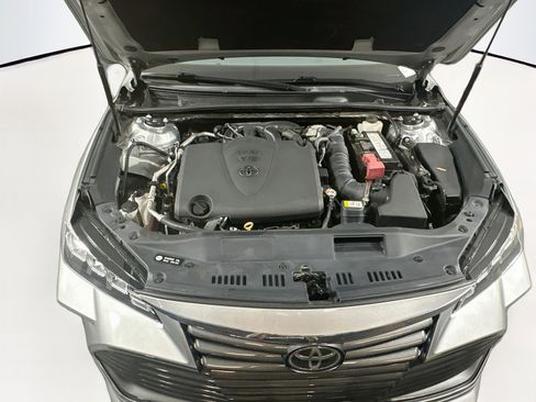 Used 2020 Toyota Avalon XLE FWD image 31
