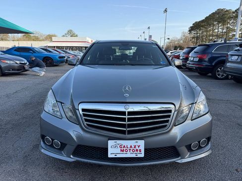 Used 2010 Mercedes-Benz E 350 Sedan image 4