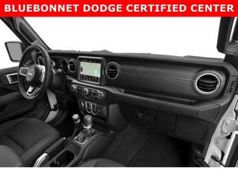 Used 2022 Jeep Wrangler Unlimited Sahara AWD/4WD image 10