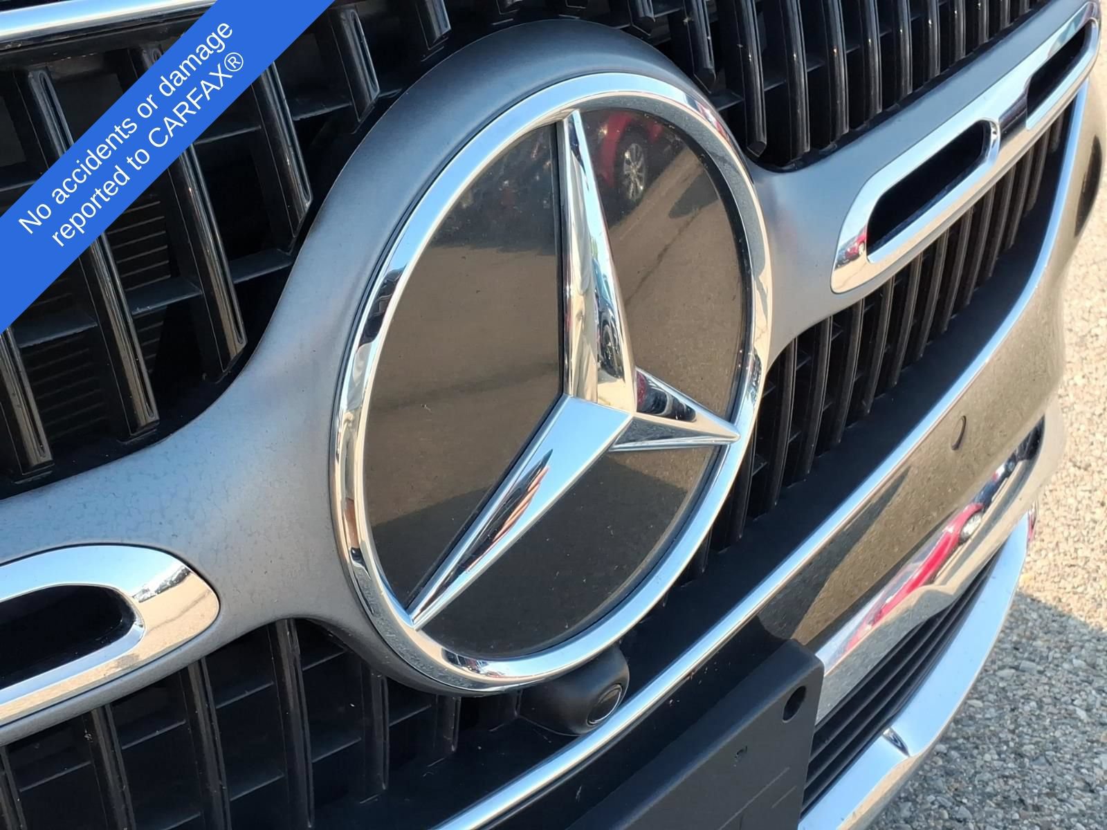 Used 2024 Mercedes-Benz GLC 300 image 28