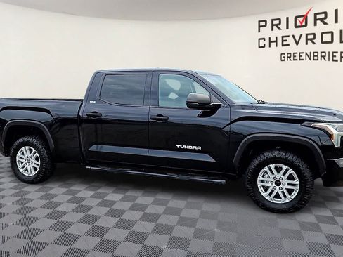 Used 2022 Toyota Tundra SR5 AWD/4WD image 2
