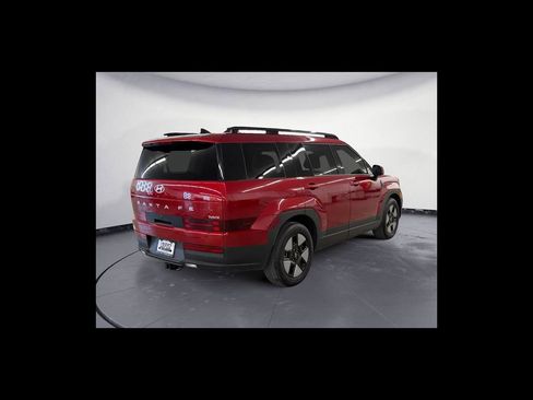 Used 2025 Hyundai Santa Fe SEL FWD image 6