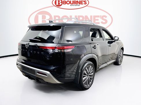 Used 2023 Nissan Pathfinder SL w/ SL Premium Package image 11