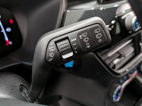 Certified 2025 Ford Escape ST-Line w/ Cold Weather Package image 19