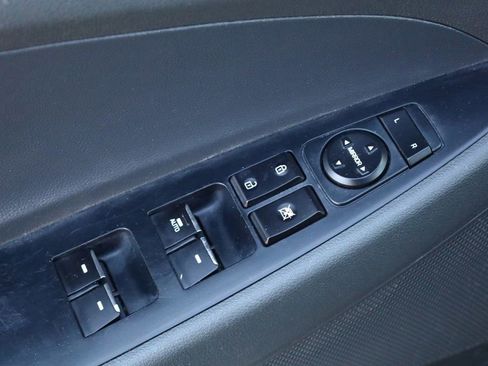 Used 2016 Hyundai Tucson Limited w/ Option Group 03 image 28