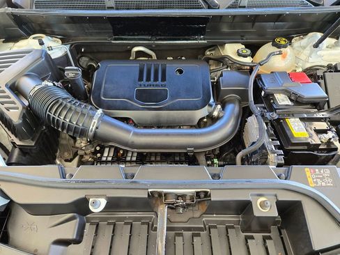 Used 2023 GMC Acadia Denali FWD image 36