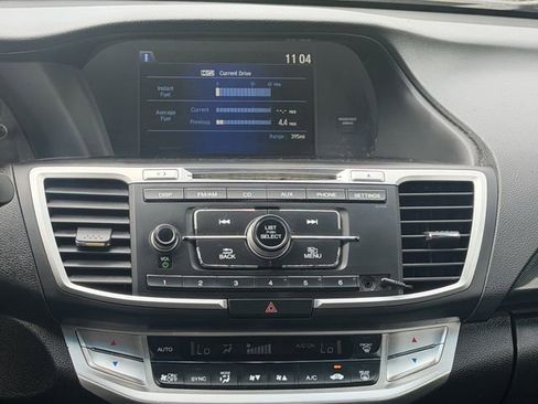 Used 2015 Honda Accord Sport image 15