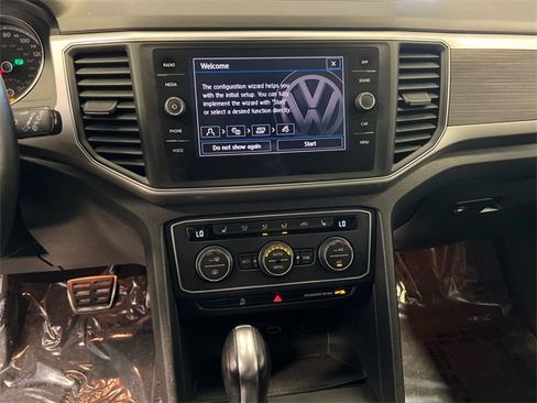 Used 2019 Volkswagen Atlas SE w/ Towing Package image 25