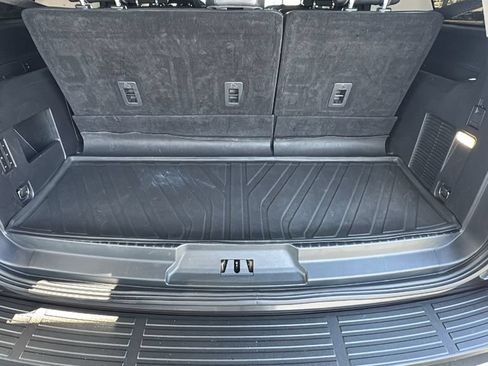 Certified 2024 Ford Expedition XLT RWD image 25