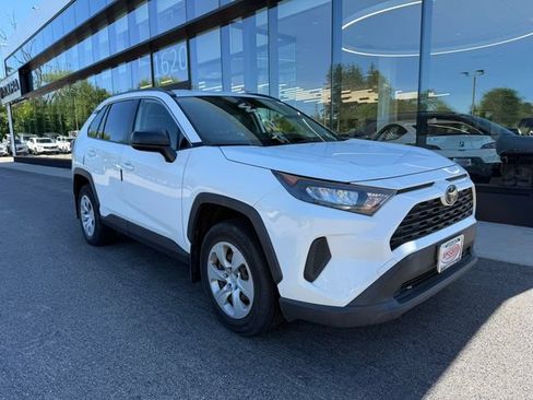 Used 2019 Toyota RAV4 LE w/ All Weather Liner Package AWD/4WD image 2