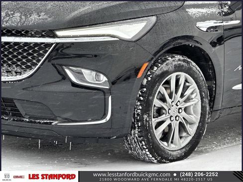 Used 2024 Buick Enclave Avenir w/ Trailering Package, 5000 lbs. image 9