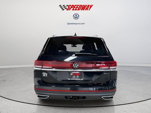 New 2026 Volkswagen Atlas SEL image 6