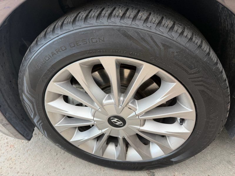 Used 2015 Hyundai Sonata Limited w/ Option Group 06 FWD image 23
