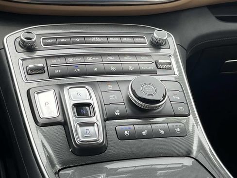 Certified 2023 Hyundai Santa Fe Calligraphy FWD image 17