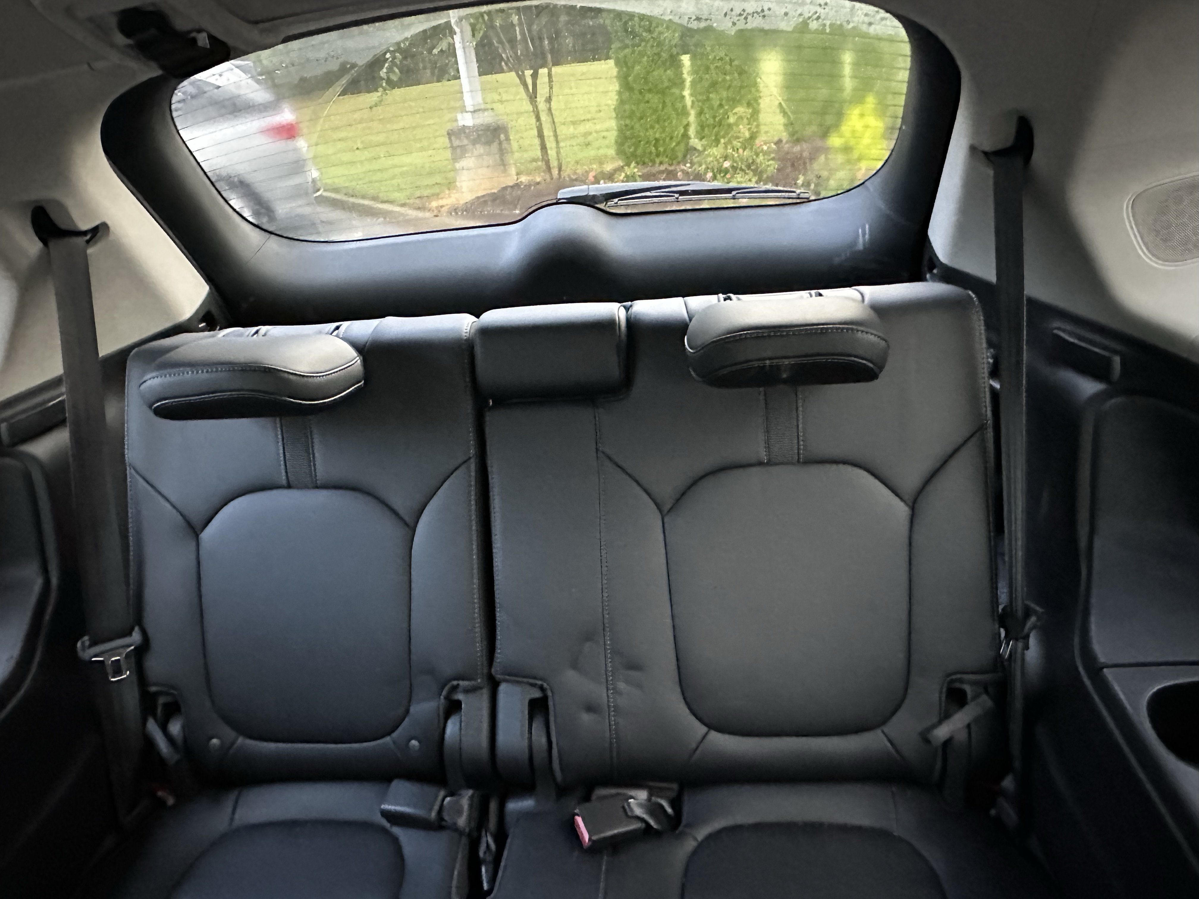 Used 2024 Honda Pilot Touring image 11