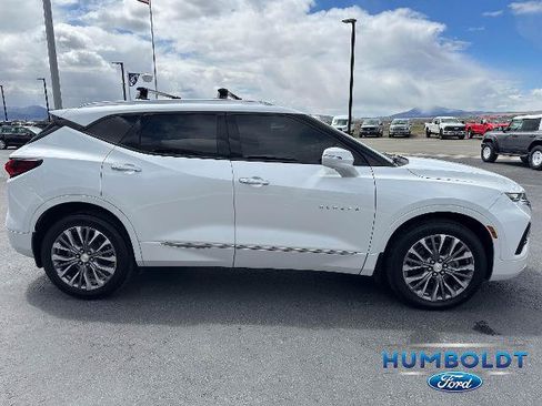 Used 2020 Chevrolet Blazer Premier w/ Driver Confidence II Package AWD/4WD image 4