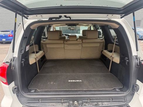 Used 2016 Toyota Sequoia Limited w/ Safety & Convenience Package AWD/4WD image 10