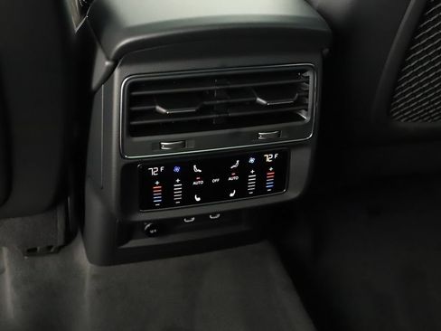 New 2026 Audi Q8 Premium Plus AWD/4WD image 21