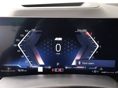 New 2026 BMW X6 xDrive40i w/ Climate Comfort Package image 4