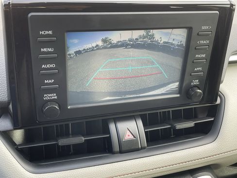 Used 2019 Toyota RAV4 XLE image 29