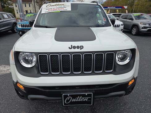 Certified 2023 Jeep Renegade Latitude AWD/4WD image 9