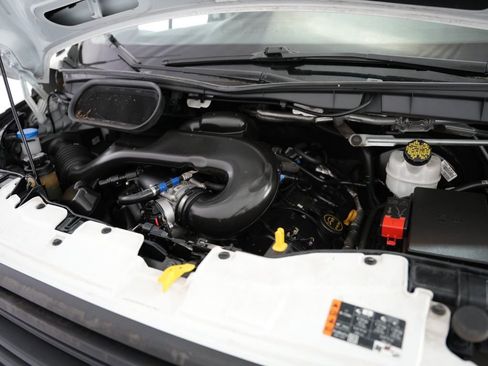 Used 2019 Ford Transit 250 130 Low Roof image 41