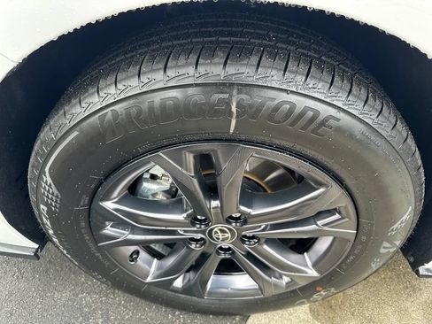 Certified 2026 Toyota Sienna XSE AWD/4WD image 28