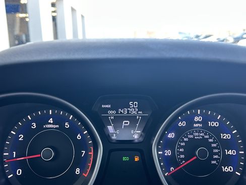 Used 2013 Hyundai Elantra GLS w/ Preferred Pkg image 20