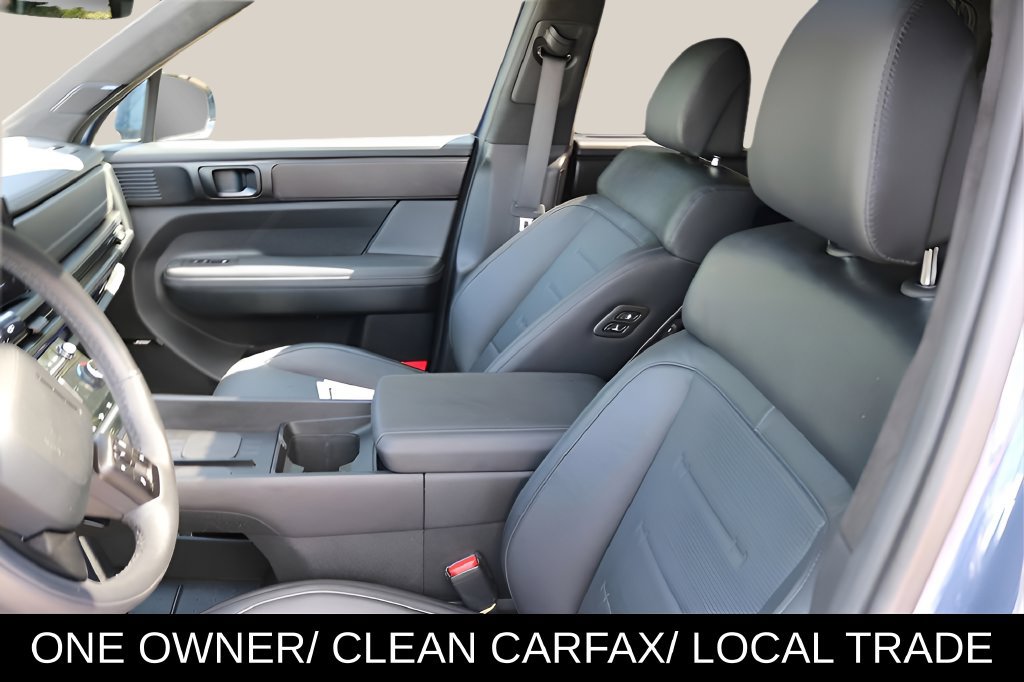 Used 2025 Hyundai Santa Fe Calligraphy AWD/4WD image 12