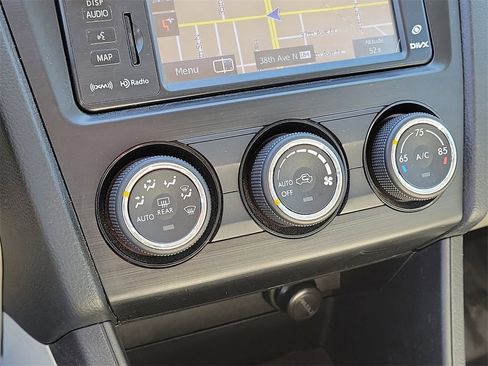 Used 2013 Subaru Crosstrek 2.0i Limited w/ Popular Pkg 1 image 23