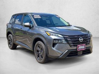 Used 2026 Nissan Rogue SV AWD/4WD video 3