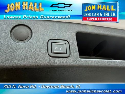 Used 2025 Chevrolet Equinox ACTIV w/ Safety and Technology Package image 9