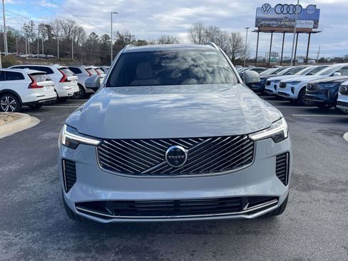 New 2026 Volvo XC90 T8 Plus w/ Protection Package Premier image 2