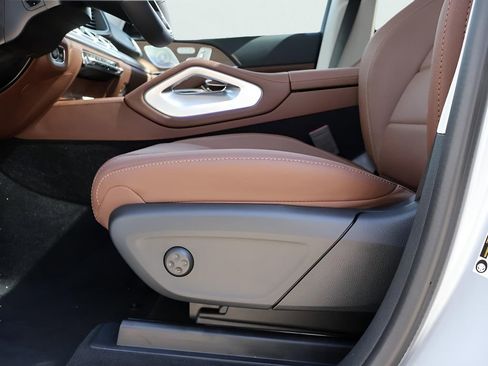 Certified 2025 Mercedes-Benz GLE 350 4MATIC image 40