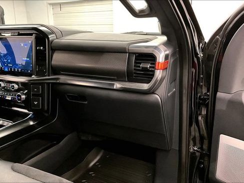 Used 2025 Ford F150 Raptor AWD/4WD image 19
