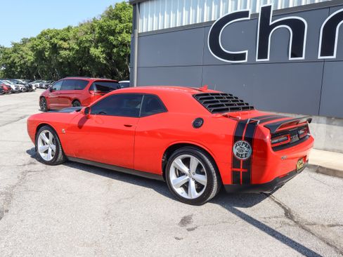 Used 2023 Dodge Challenger R/T Scat Pack w/ Plus Package RWD image 8