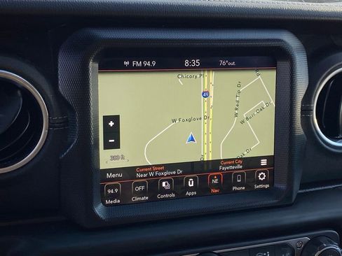 Used 2023 Jeep Wrangler Unlimited Sahara image 18