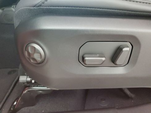 New 2025 Jeep Gladiator Rubicon image 29