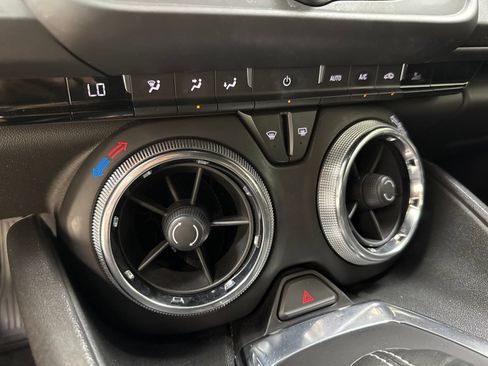 Used 2019 Chevrolet Camaro LT RWD image 20