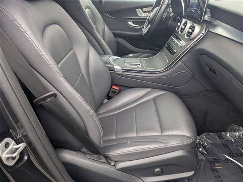 Used 2022 Mercedes-Benz GLC 300 image 19