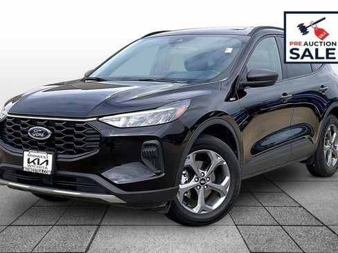 Used 2025 Ford Escape ST-Line AWD/4WD image 1